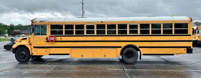 2011 International IC CE 72-Passenger Bus
