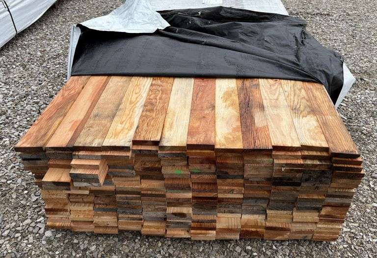 Douglas Fir Smooth Four Sides Lumber