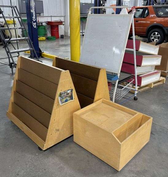 Classroom Reading/Writing Center & Book Display Units
