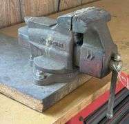 Craftsman 3.5" Swivel Vise