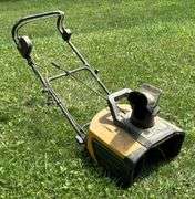 Wen 18" Electric Snow Thrower
