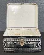 Alladin "Hopalong Cassidy" Tin Lunch Box