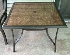 Outdoor Patio Table & Chairs