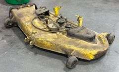 John Deere LT166 Lawn Tractor with John Deere Blade