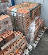 7.5" 3-Hole Bricks