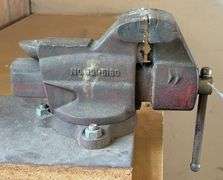 Craftsman 3.5" Swivel Vise