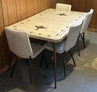 Retro Style Table & Chairs