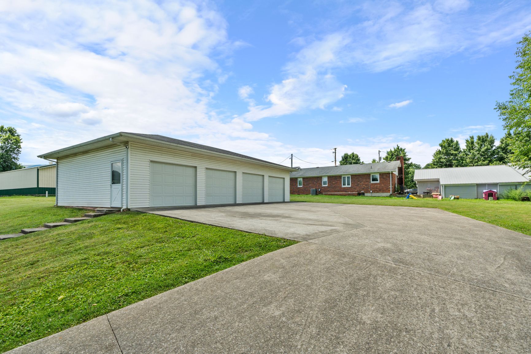 Lot image 10