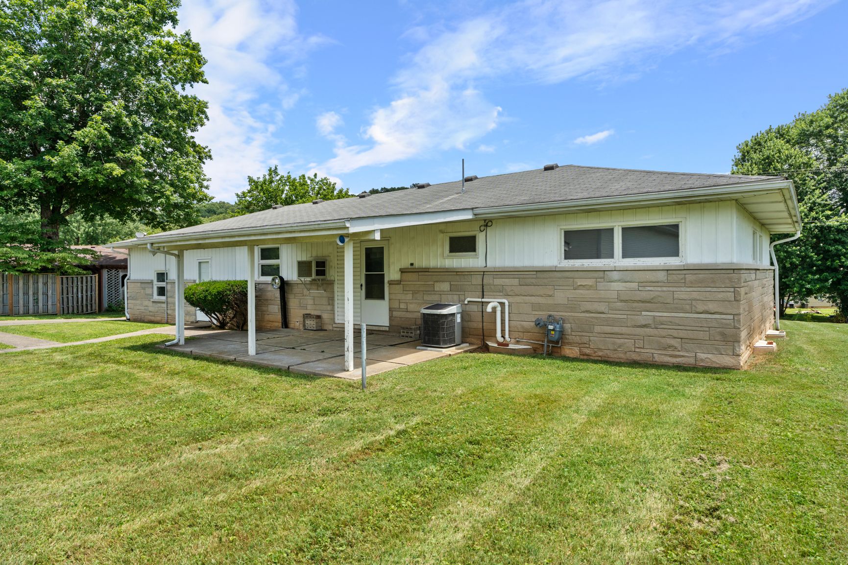 Lot image 8
