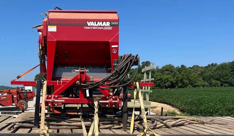 Valmar 2455 3-Pt Seeder
