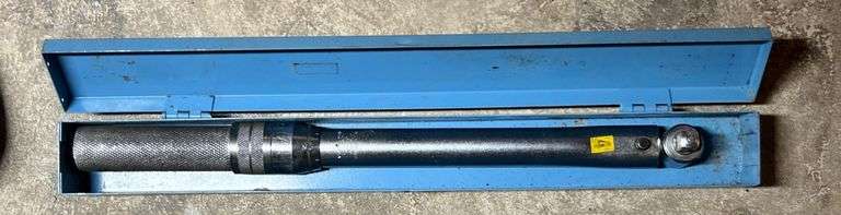 Torque Wrenches & Tap/Die Set