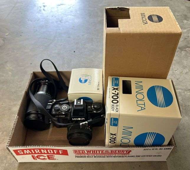 Minolta X-700 Camera & Accessories image
