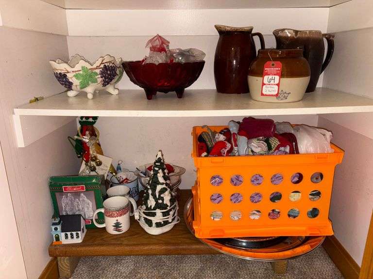 Stoneware & Christmas Items image