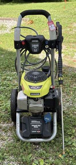 Ryobi 2800 PSI Gas Powered Pressure Washer