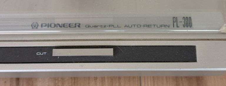 Pioneer PL-300 Turntable