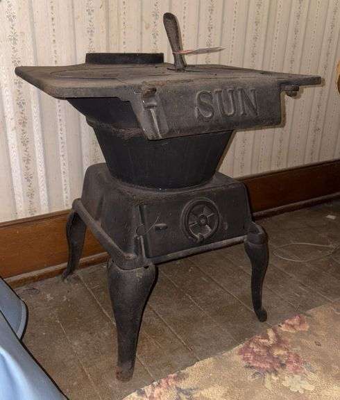 Early Sun Cast Iron Parlor Stove