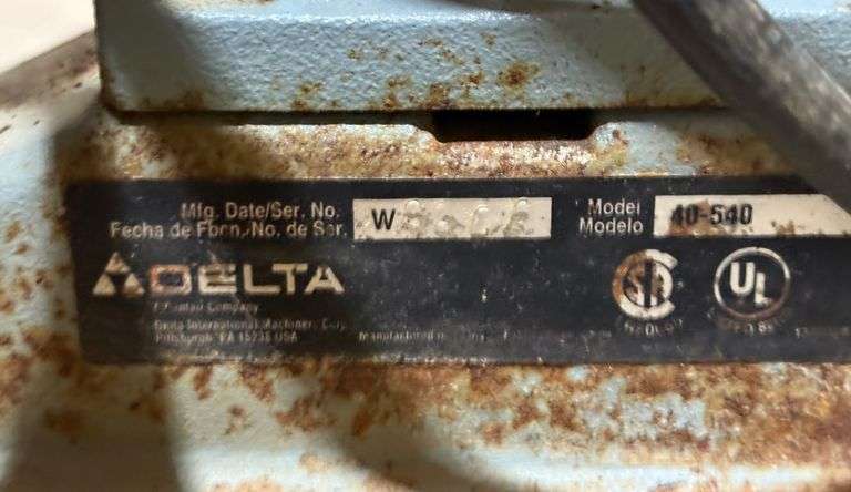 Delta 16" Scroll Saw