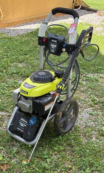 Ryobi 2800 PSI Gas Powered Pressure Washer