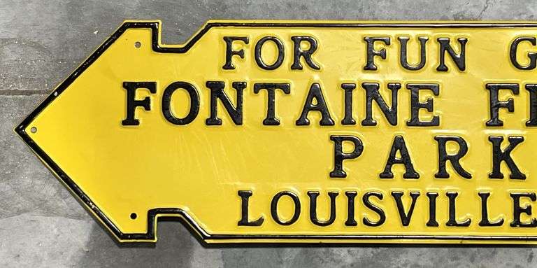 Fontaine Ferry Park Louisville, KY. Metal Arrow Sign