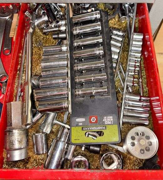 Sockets & Wrenches