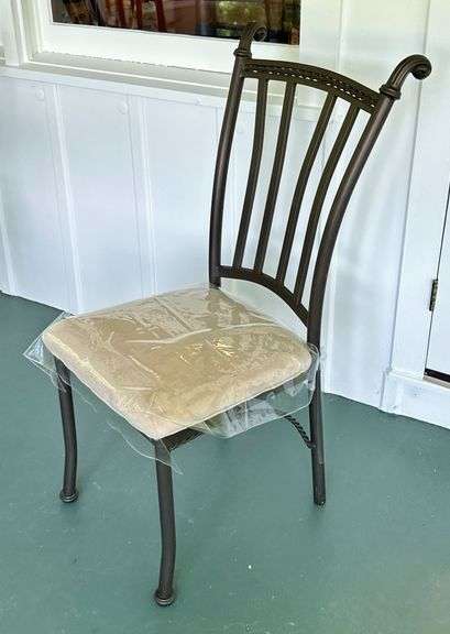 Decorative Iron & Glass Top Table/Chairs