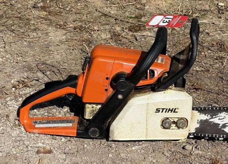 Stihl MS250 Chainsaw