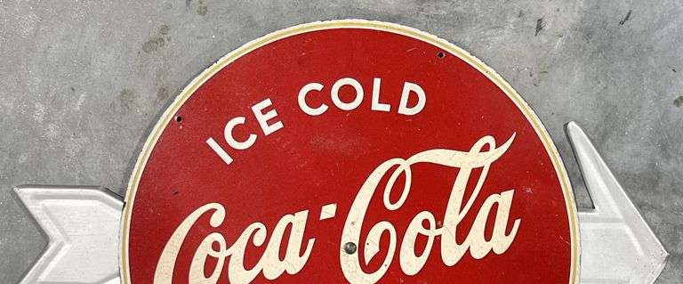 Kay Coca-Cola "Ice Cold Coca-Cola" with Arrow Display