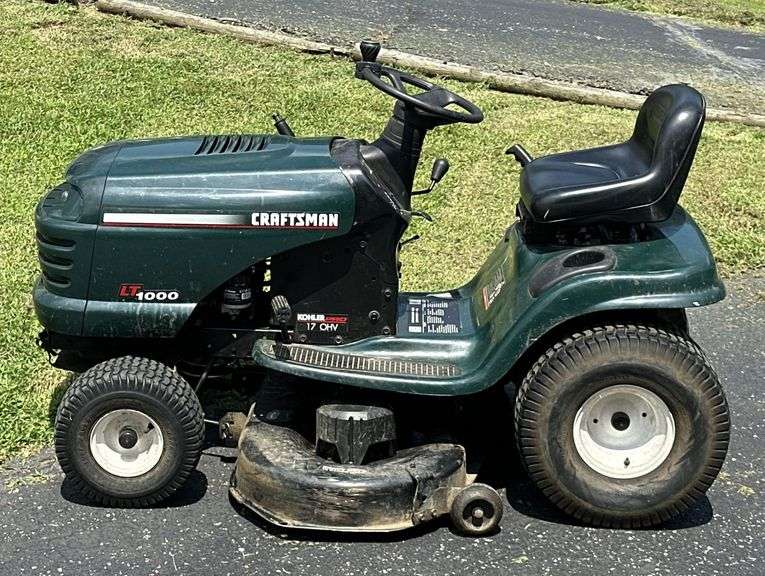 Craftsman LT1000 Lawn Tractor