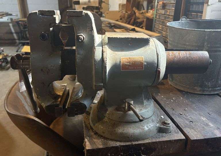 Multi-Purpose 5" Swivel Vise