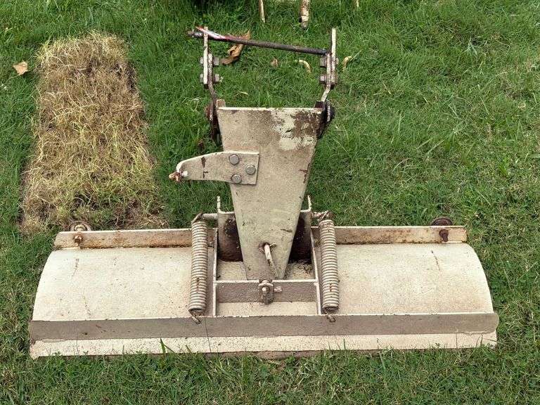 International Cub Cadet Front Blade
