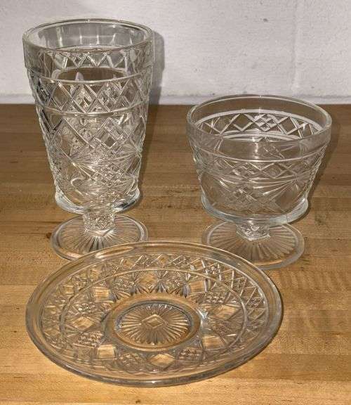 Big Top Peanut Butter Glasses & Desserts image