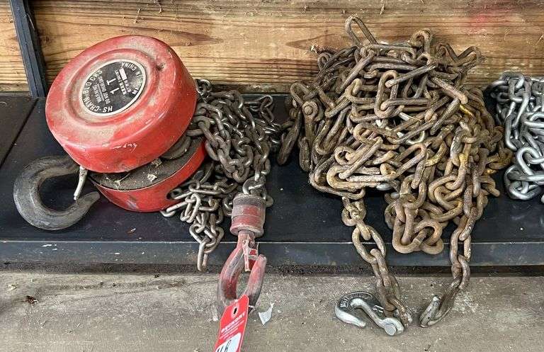 1 Ton Chain Hoist & Chains