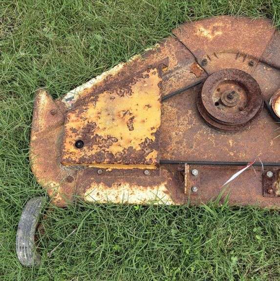 International Cub Cadet Mower Deck
