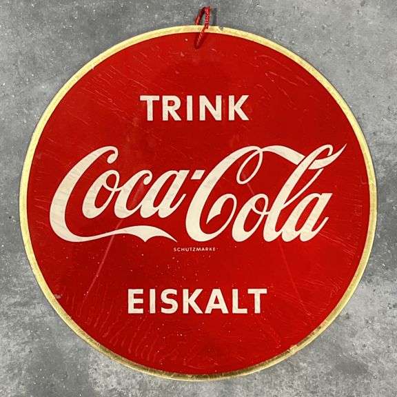Coca-Cola "Trink Coca-Cola" Eiskalt German Glass Badge Sign image