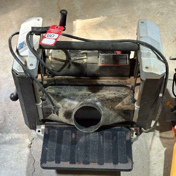 Delta 22560 Planer