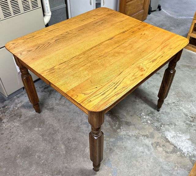 Early Oak Harvest Table