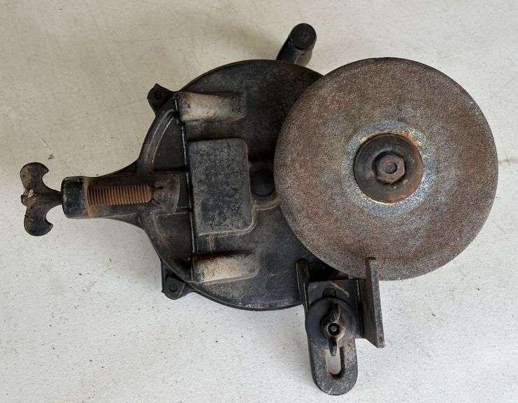 Bench Mounted Hand Crank Grinder