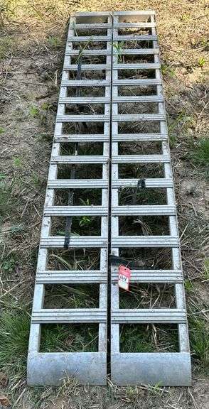 Aluminum ATV Ramps image