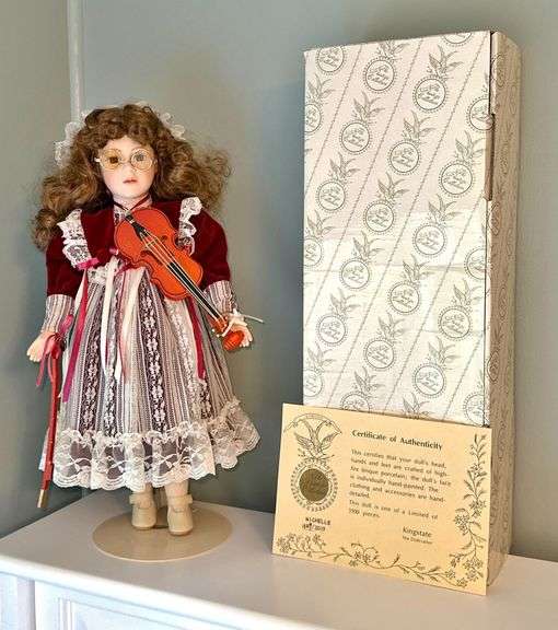 Kingstate Prestige Collection "Michelle" Doll