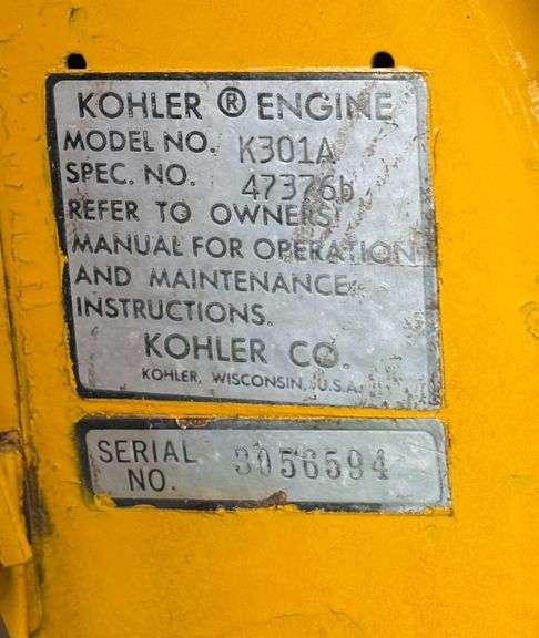1967 International Cub Cadet 123 Hydrostatic Lawn & Garden Tractor