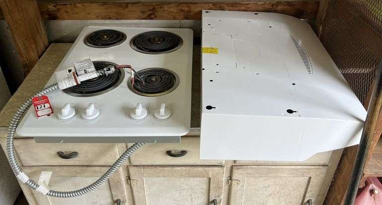 Whirlpool Electric Drop-In Stove Top & Hood