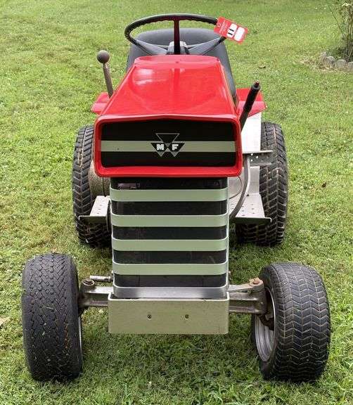 1967 Massey-Ferguson Hydra-Speed Lawn & Garden Tractor
