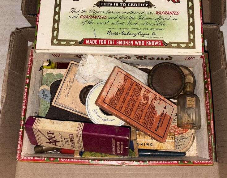 Country Primitives & Collectibles