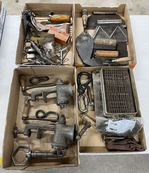 Country Primitives & Shop Items