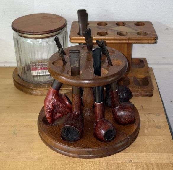 Smoking Pipes & Stands image