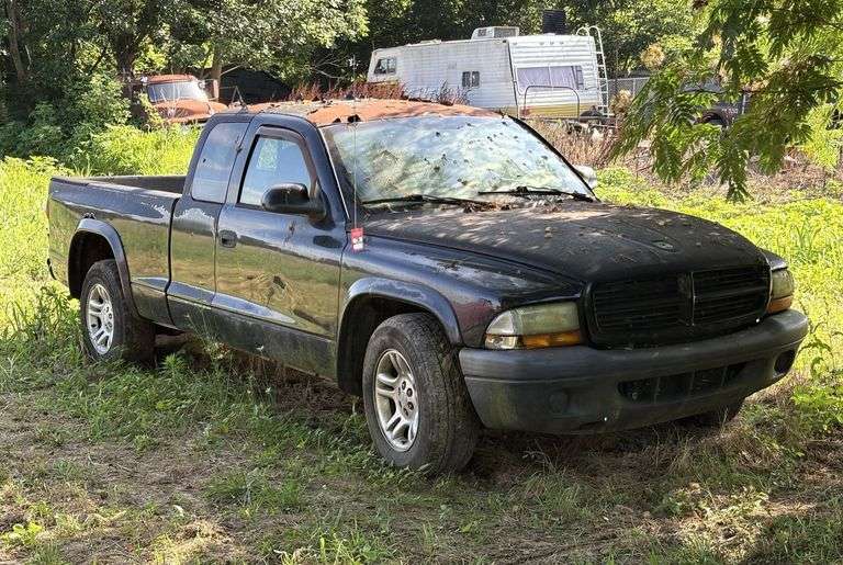 2003 Dodge Dakota SXT Truck