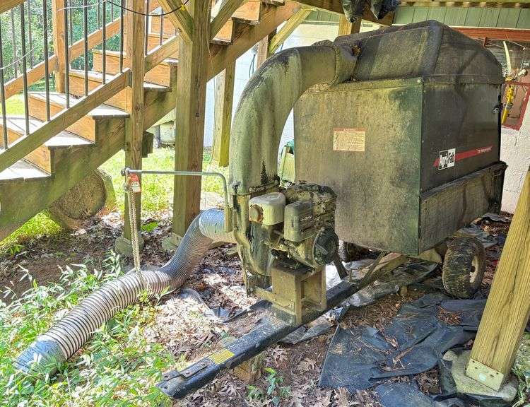 Agri-Fab Lawn Vac System with Trailer