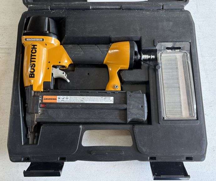 Bostitch BT200 Pneumatic Nail Gun & Paint Guns