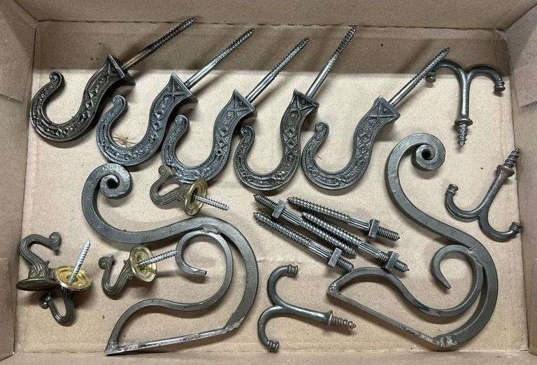 Vintage Door & Furniture Hardware & Accessories