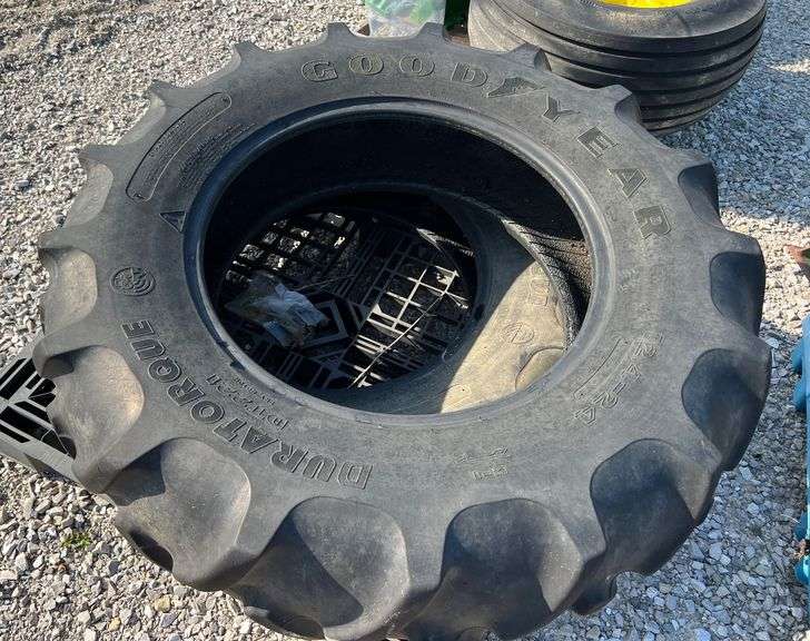 Good Year 12.4-24 Tractor Tires